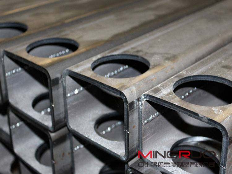 钣金加工中的激光切割到底是什么原理？-钣金加工珠海机箱机柜设备外壳激光切割星空官方入口