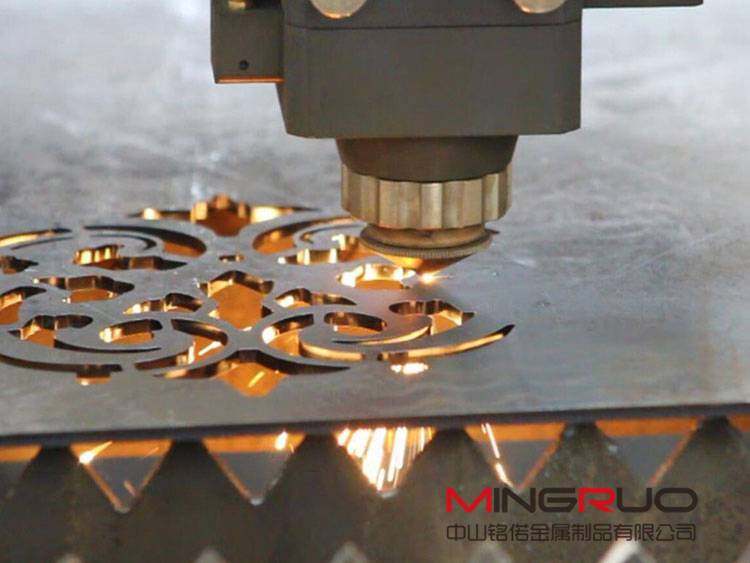 钣金加工中的激光切割到底是什么原理？-钣金加工珠海机箱机柜设备外壳激光切割星空官方入口