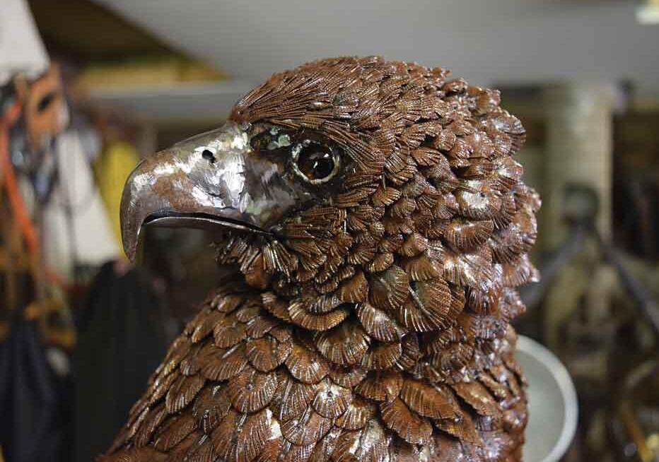 全球钣金新闻-金属制造狂：焊工制作动物的金属钣金-钣金加工珠海机箱机柜设备外壳激光切割星空官方入口