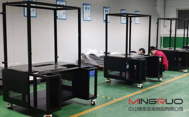 钣金加工行业现状及未来发展方向预测-钣金加工珠海机箱机柜设备外壳激光切割星空官方入口