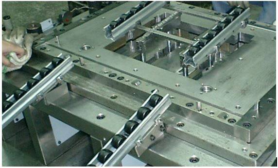 钣金加工中模具该怎么选?-钣金加工珠海机箱机柜设备外壳激光切割星空官方入口